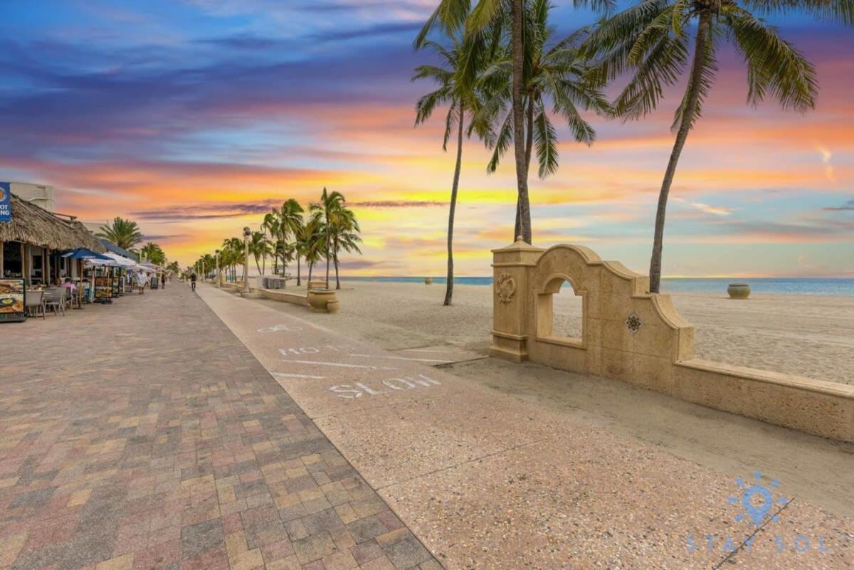 Ocean View - Balcony - Hollywood Beach Broad-Walk Esterno foto